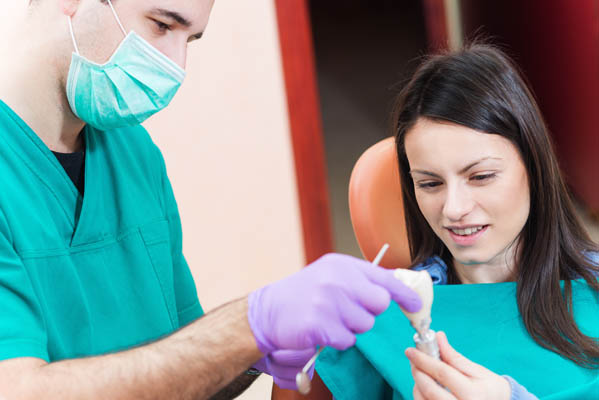 When Would A Family Dentist Recommend Dental Implants?
